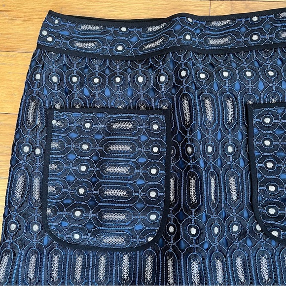 LOFT Navy, Black and Metallic Silver Skirt - Picture 4 of 4